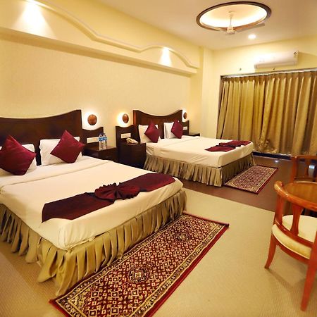 Jalsa Hotel & Banquets,Indaur Exteriér fotografie