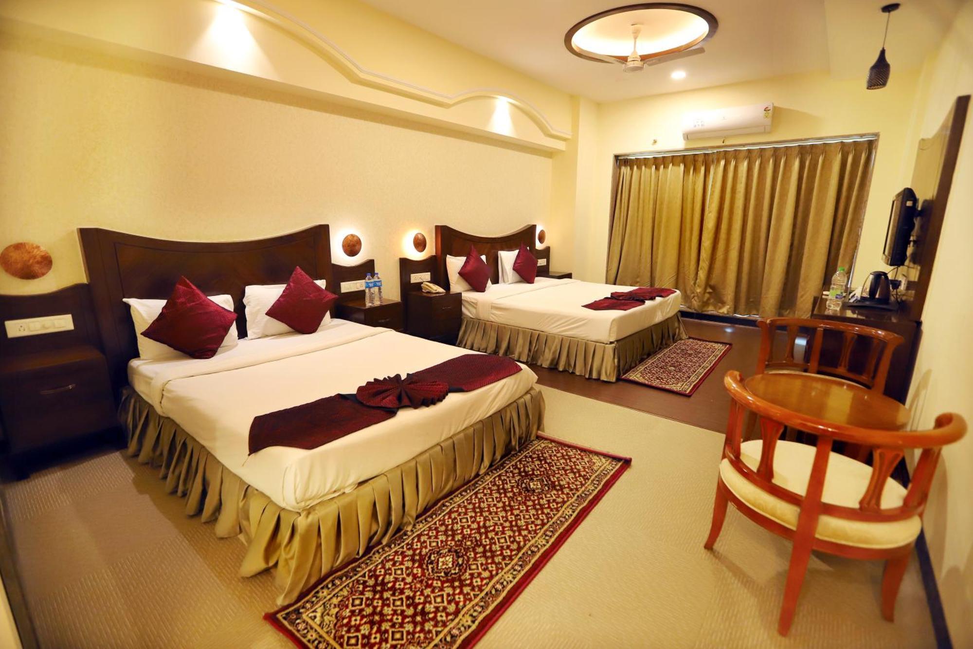 Jalsa Hotel & Banquets,Indaur Exteriér fotografie